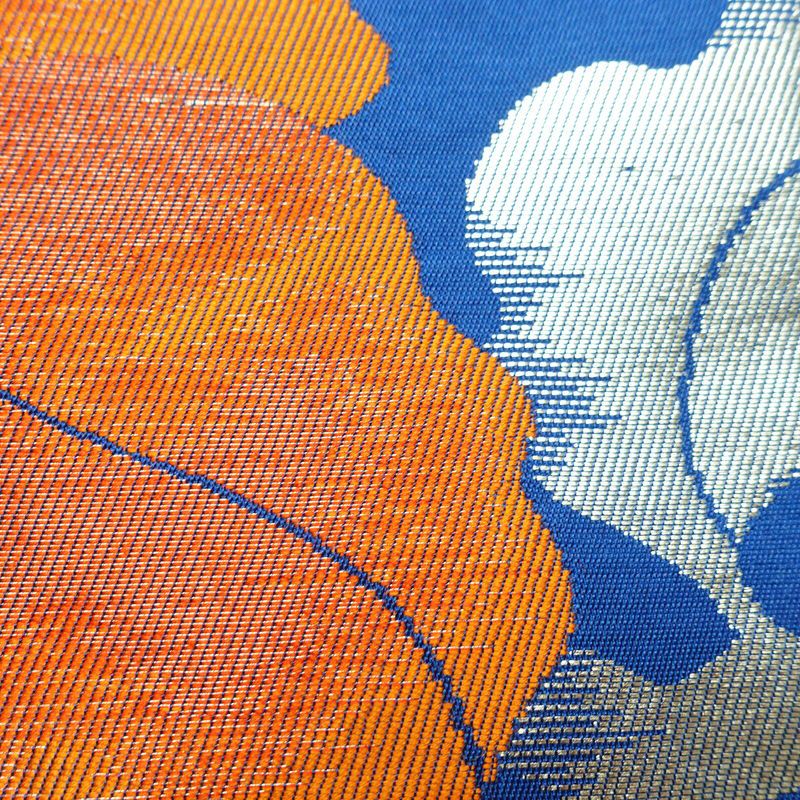 名古屋帯 太鼓柄 正絹 花柄 名古屋仕立て なごや帯 リサイクル帯 帯 箔 金糸 銀糸 青・紺_画像4