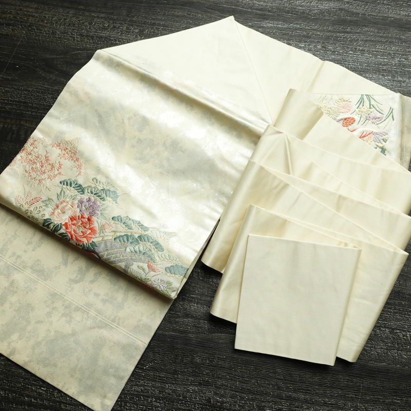 名古屋帯 太鼓柄 正絹 古典柄 名古屋仕立て なごや帯 リサイクル帯 帯 箔 紅葉 松 菊 白_画像17