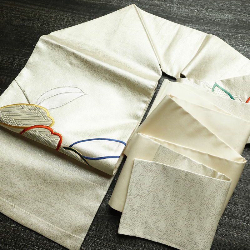 名古屋帯 太鼓柄 金駒刺繍 正絹 木の葉・植物柄 名古屋仕立て なごや帯 リサイクル帯 帯 刺繍 シンプル 金・銀_画像17