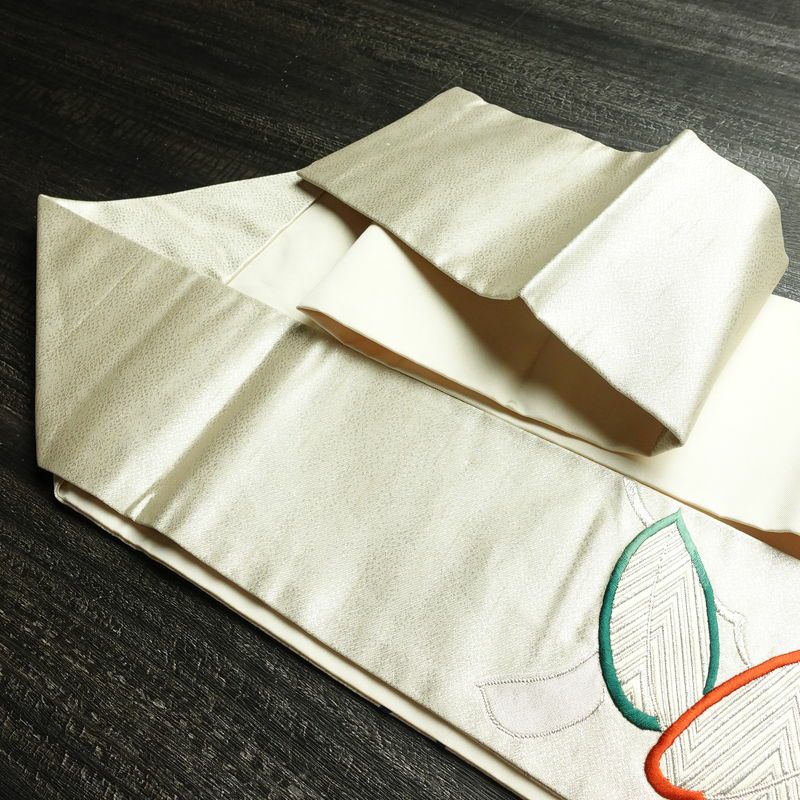 名古屋帯 太鼓柄 金駒刺繍 正絹 木の葉・植物柄 名古屋仕立て なごや帯 リサイクル帯 帯 刺繍 シンプル 金・銀_画像21