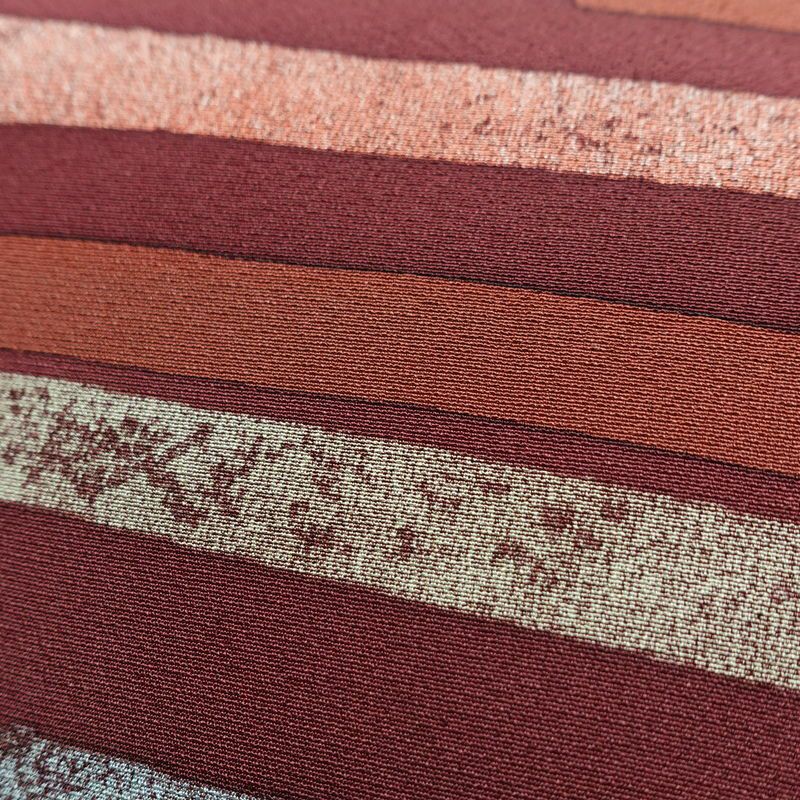 名古屋帯 全通柄 良品 正絹 幾何学柄・抽象柄 名古屋仕立て なごや帯 リサイクル帯 帯 モダン 小豆・エンジ_画像5