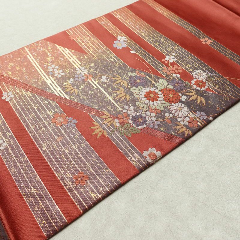 名古屋帯 太鼓柄 美品 正絹 名古屋仕立て なごや帯 古典柄リサイクル帯 帯 箔 菊 桜 銀朱色 赤・朱_画像13