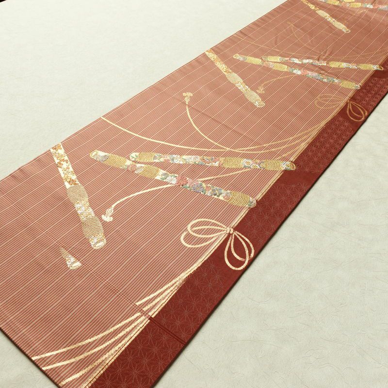 名古屋帯 六通柄 正絹 古典柄 名古屋仕立て なごや帯 リサイクル帯 帯 箔 金糸 小豆・エンジ_画像10