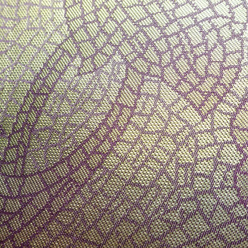 名古屋帯 六通柄 正絹 幾何学柄・抽象柄 名古屋仕立て なごや帯 比翼仕立て リサイクル帯 帯 箔 紫・藤色_画像6