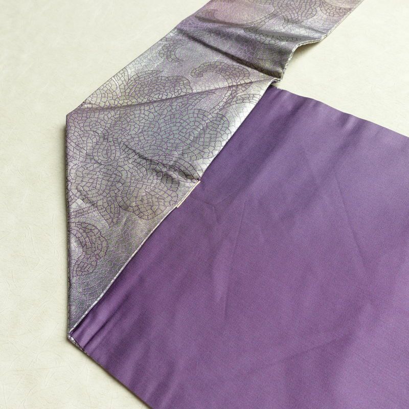 名古屋帯 六通柄 正絹 幾何学柄・抽象柄 名古屋仕立て なごや帯 比翼仕立て リサイクル帯 帯 箔 紫・藤色_画像19