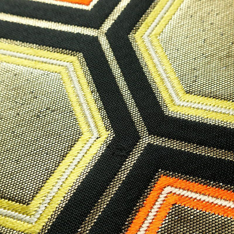 名古屋帯 六通柄 正絹 亀甲柄 名古屋仕立て なごや帯 リサイクル帯 帯 引箔 黒_画像5