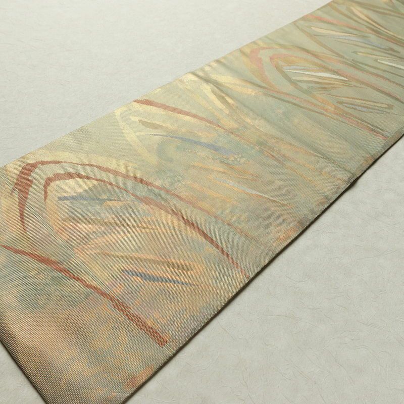 名古屋帯 六通柄 良品 正絹 幾何学柄・抽象柄 名古屋仕立て なごや帯 リサイクル帯 帯 箔 緑・うぐいす色_画像9