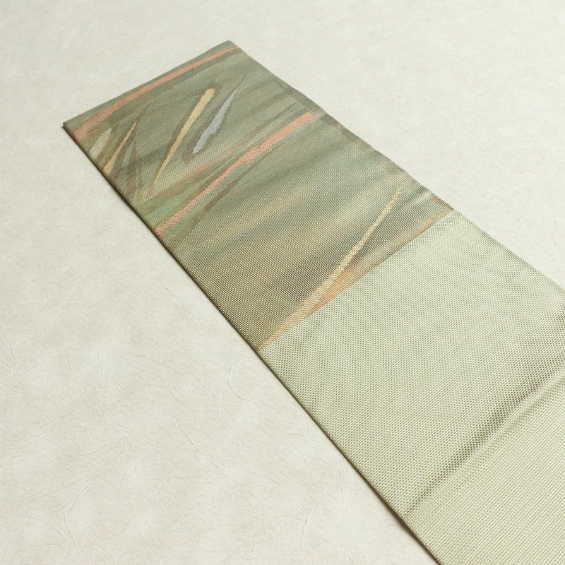 名古屋帯 六通柄 良品 正絹 幾何学柄・抽象柄 名古屋仕立て なごや帯 リサイクル帯 帯 箔 緑・うぐいす色_画像15
