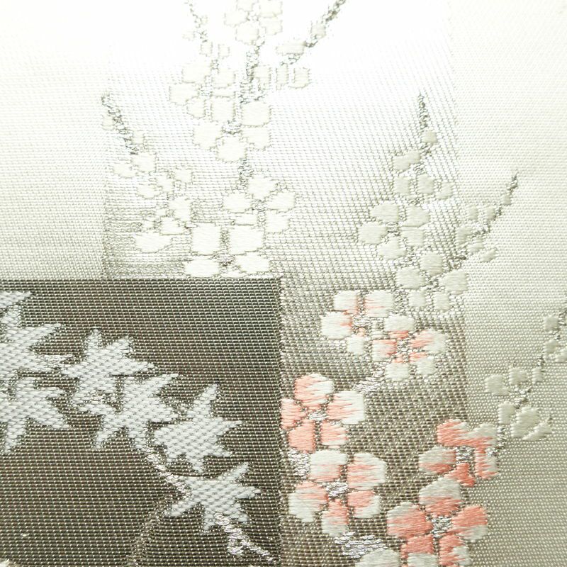名古屋帯 プラチナ箔 太鼓柄 良品 正絹 花柄 名古屋仕立て なごや帯 リサイクル帯 帯 箔 上品 金・銀_画像4