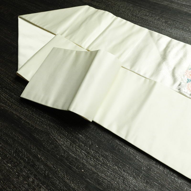 名古屋帯 プラチナ箔 太鼓柄 良品 正絹 花柄 名古屋仕立て なごや帯 リサイクル帯 帯 箔 上品 金・銀_画像16