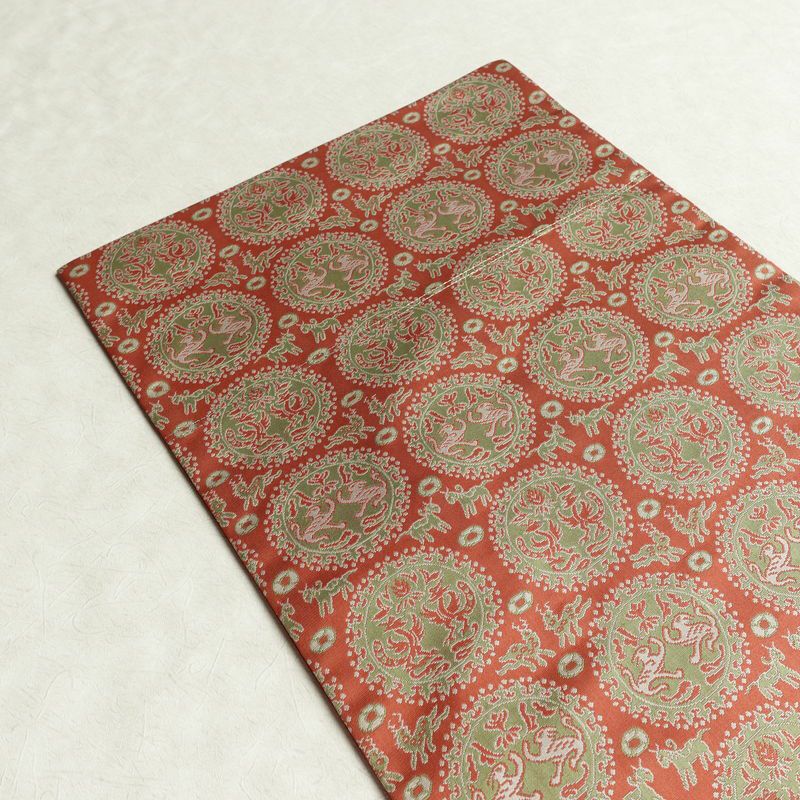 名古屋帯 全通柄 良品 正絹 幾何学柄・抽象柄 通し仕立て なごや帯 リサイクル帯 帯 カジュアル 赤・朱_画像11