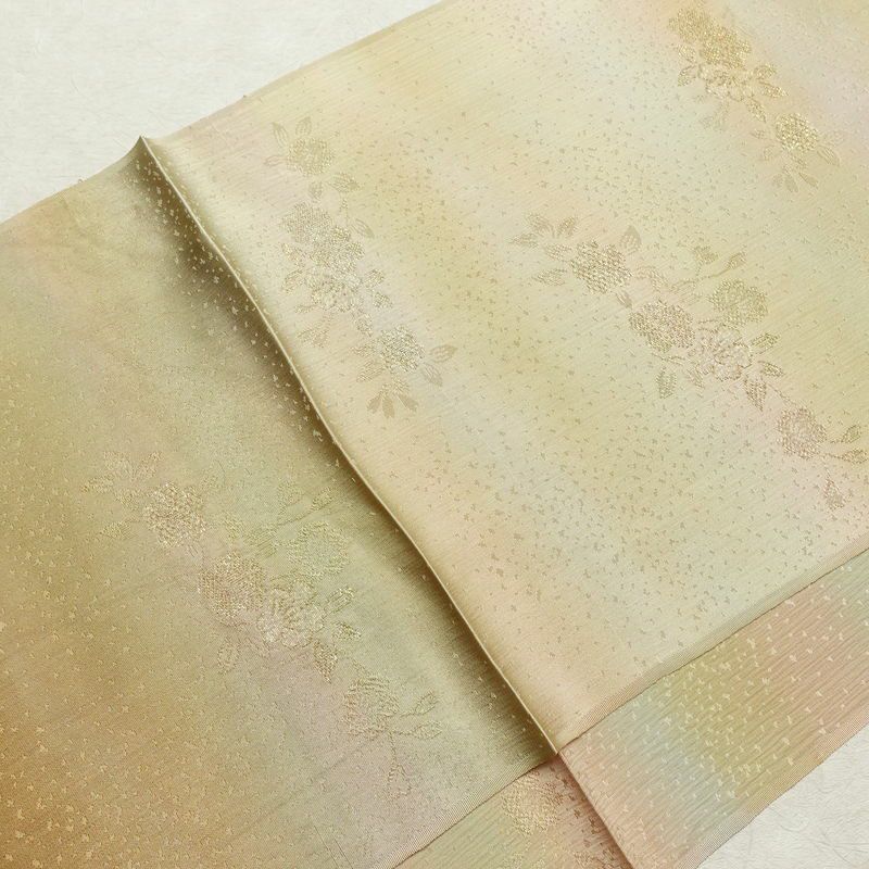 帯揚げ帯締めセット 美品 セット品 綸子 正絹 花柄 金糸 フォーマル 和装小物 黄・黄土色_画像3