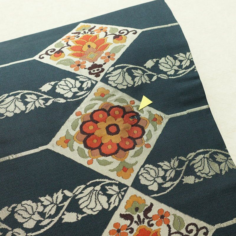 名古屋帯 太鼓柄 正絹 木の葉・植物柄 名古屋仕立て なごや帯 リサイクル帯 帯 モダン 青・紺_画像2