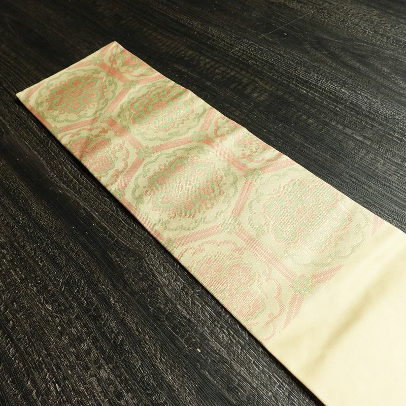 名古屋帯 六通柄 美品 正絹 亀甲柄 名古屋仕立て なごや帯 リサイクル帯 帯 未使用品 ベージュ_画像16
