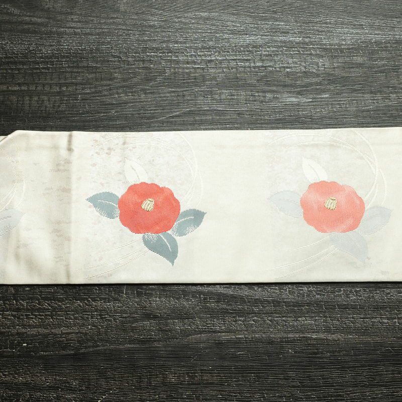 名古屋帯 六通柄 良品 正絹 花柄 名古屋仕立て なごや帯 リサイクル帯 帯 椿 箔 金糸 金・銀_画像13