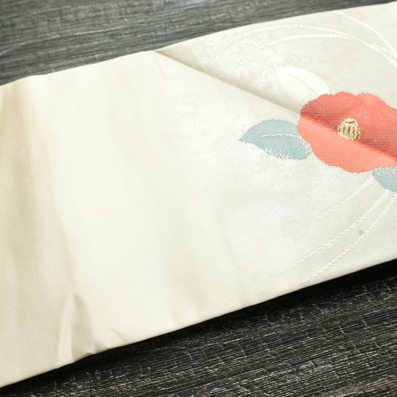 名古屋帯 六通柄 良品 正絹 花柄 名古屋仕立て なごや帯 リサイクル帯 帯 椿 箔 金糸 金・銀_画像14