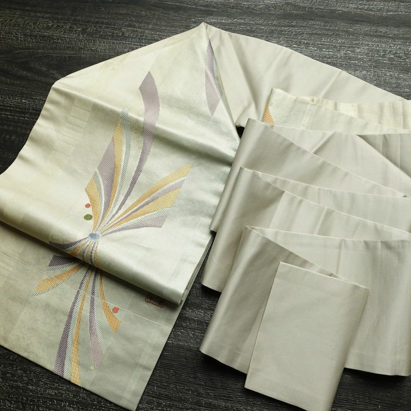 名古屋帯 太鼓柄 落款入り 正絹 古典柄 名古屋仕立て なごや帯 リサイクル帯 帯 グレー_画像17