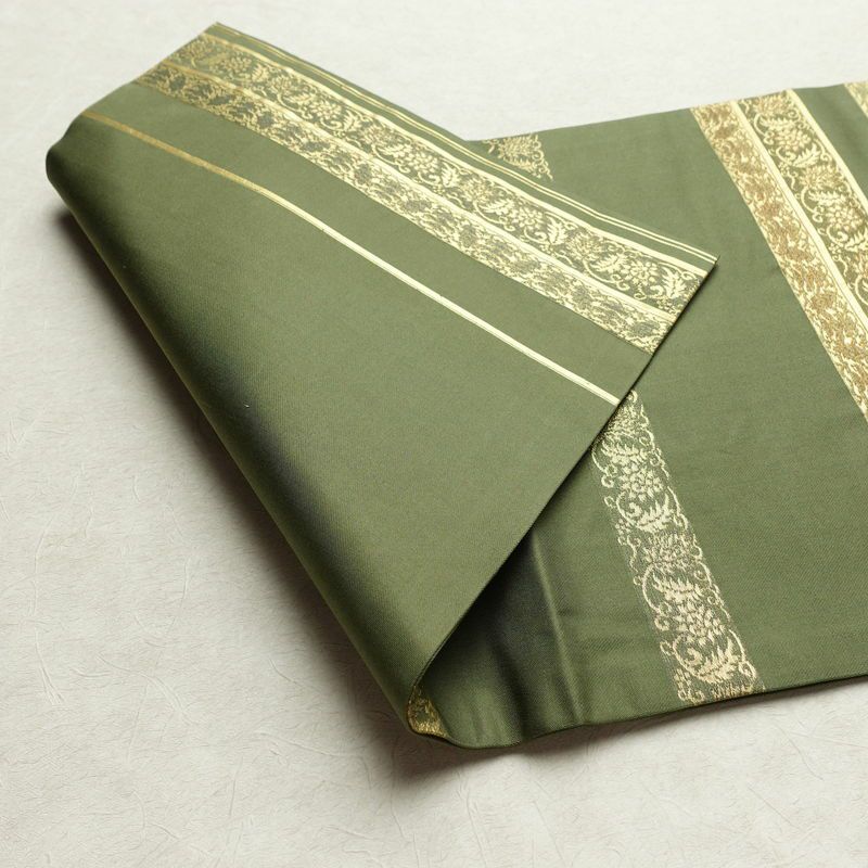 名古屋帯 六通柄 良品 正絹 縞柄・線柄 名古屋仕立て なごや帯 リサイクル帯 帯 箔 モダン 緑・うぐいす色_画像9