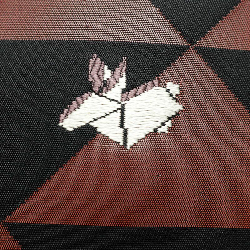 名古屋帯 六通柄 良品 正絹 古典柄 名古屋仕立て なごや帯 リサイクル帯 折り鶴 折り紙 かざぐるま 帯 刺繍 黒_画像4