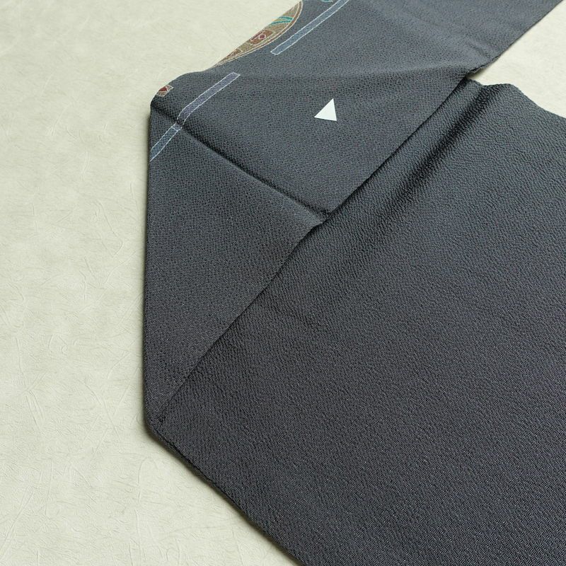 名古屋帯 全通柄 良品 縮緬 正絹 幾何学柄・抽象柄 名古屋仕立て なごや帯 リサイクル帯 くすみブルー 帯 青・紺_画像18