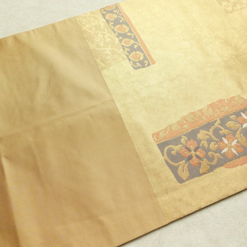 名古屋帯 葵箔錦織 六通柄 正絹 幾何学柄・抽象柄 通し仕立て なごや帯 リサイクル帯 帯 箔 金糸 金・銀_画像18