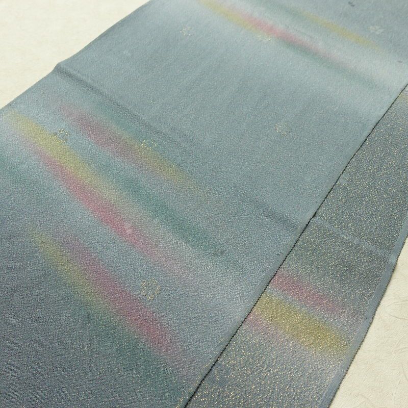 帯揚げ帯締めセット 美品 セット品 縮緬 正絹 花柄 金糸 フォーマル くすみブルー 青・紺_画像3