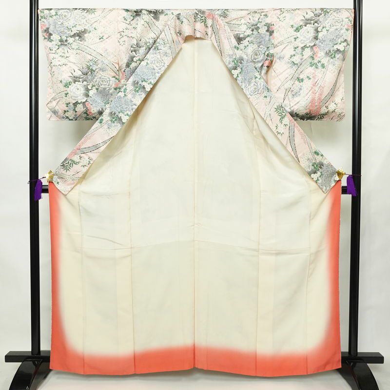 小紋 正絹 花柄 袷仕立て 身丈163cm 裄丈68.5cm リサイクル着物 着物 金彩 ピンク_画像3