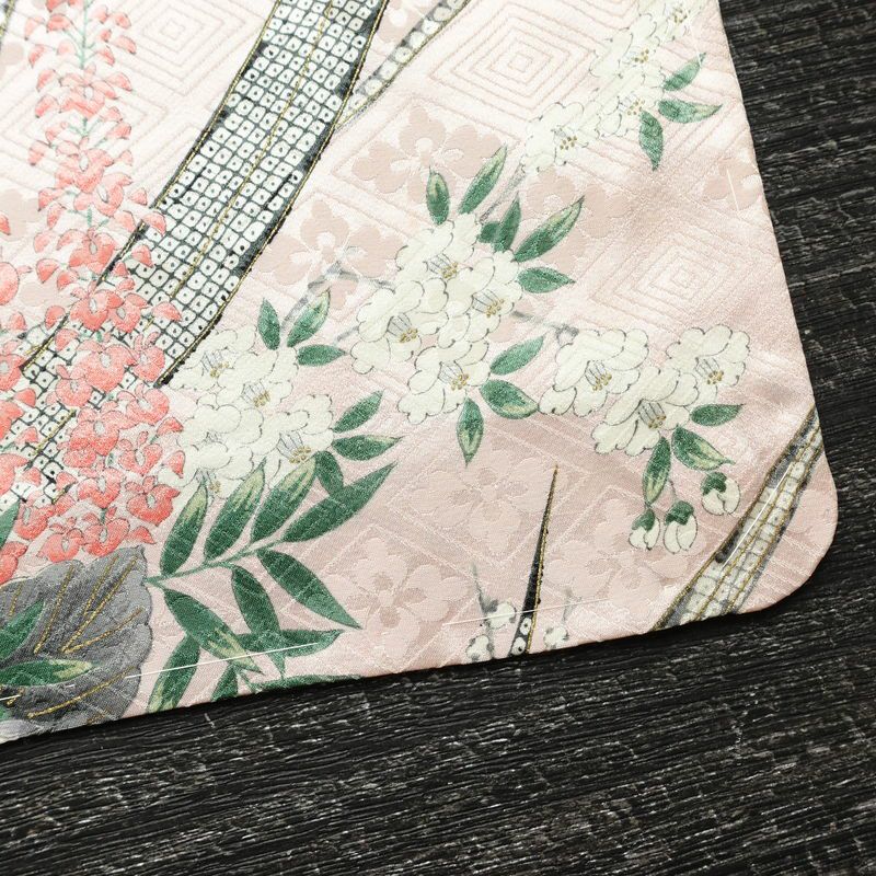 小紋 正絹 花柄 袷仕立て 身丈163cm 裄丈68.5cm リサイクル着物 着物 金彩 ピンク_画像15