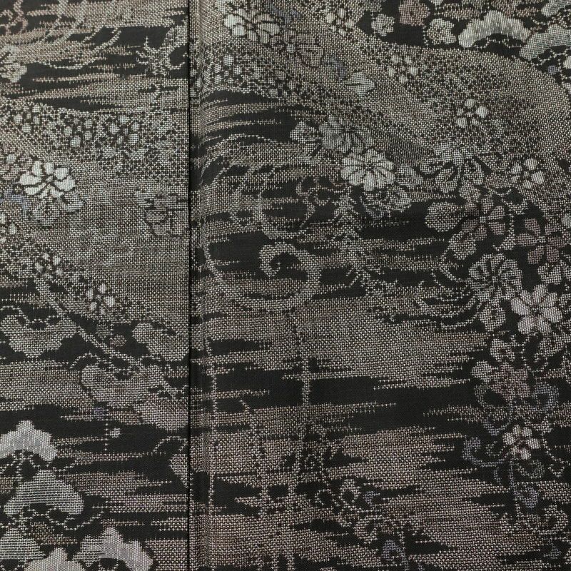 大島紬 正絹 木の葉・植物柄 袷仕立て 身丈154.5cm 裄丈62.5cm リサイクル着物 着物 松 茶_画像6