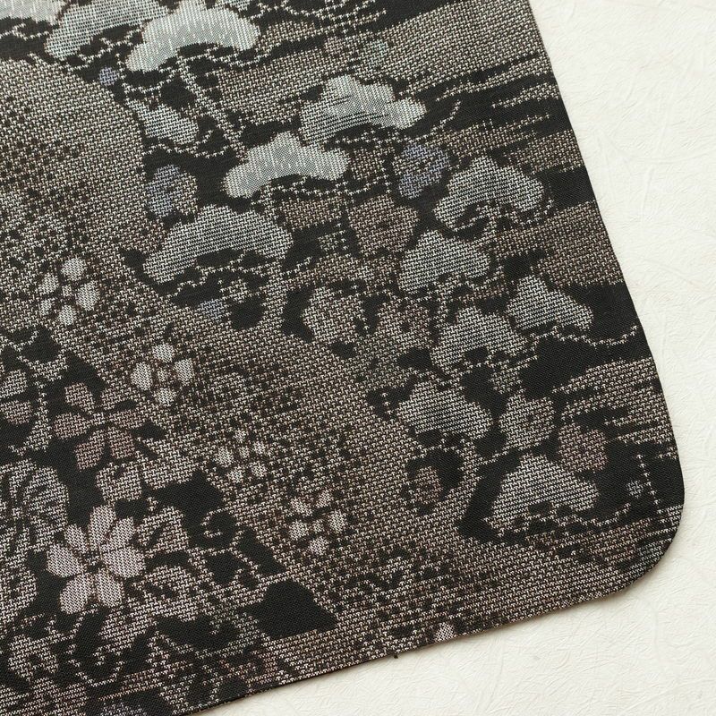 大島紬 正絹 木の葉・植物柄 袷仕立て 身丈154.5cm 裄丈62.5cm リサイクル着物 着物 松 茶_画像15