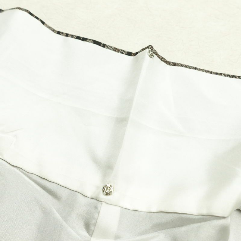 大島紬 正絹 木の葉・植物柄 袷仕立て 身丈154.5cm 裄丈62.5cm リサイクル着物 着物 松 茶_画像20