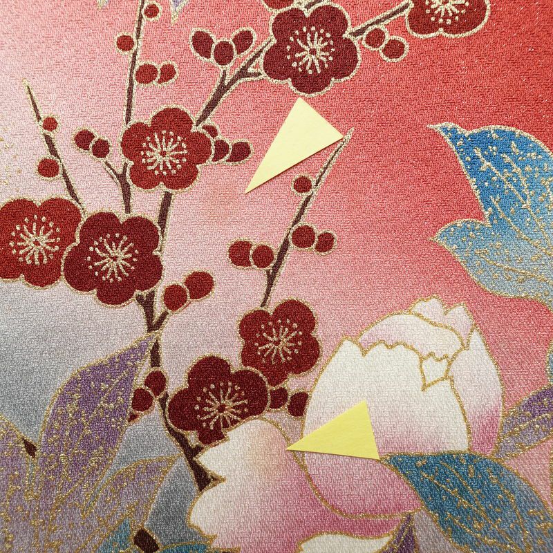 振袖 正絹 古典柄 伊達衿付き 袷仕立て 身丈166cm 裄丈67cm リサイクル着物 着物 箔 金彩 成人式 二十歳 二十歳の集い 盛り上げ箔 梅 赤・朱_画像15