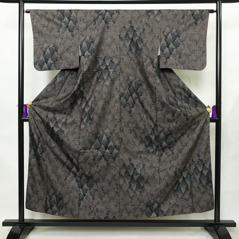 大島紬 正絹 風景柄 袷仕立て 身丈154cm 裄丈63cm リサイクル着物 着物 茶_画像1