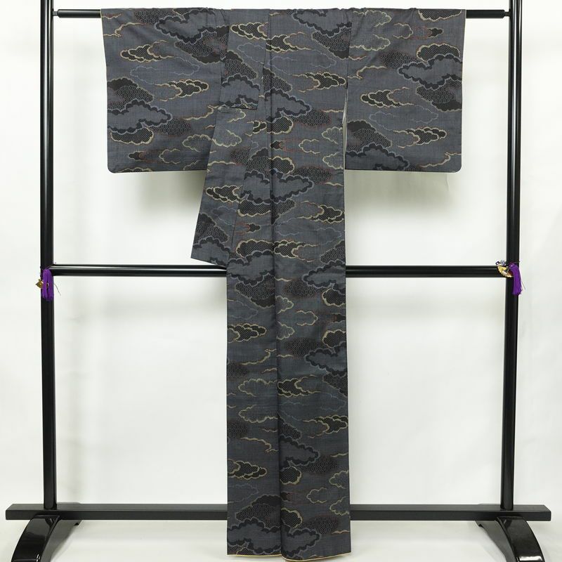 紬 正絹 雲柄 袷仕立て 身丈160.5cm 裄丈67cm リサイクル着物 着物 青・紺_画像2
