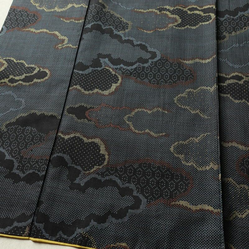 紬 正絹 雲柄 袷仕立て 身丈160.5cm 裄丈67cm リサイクル着物 着物 青・紺_画像4