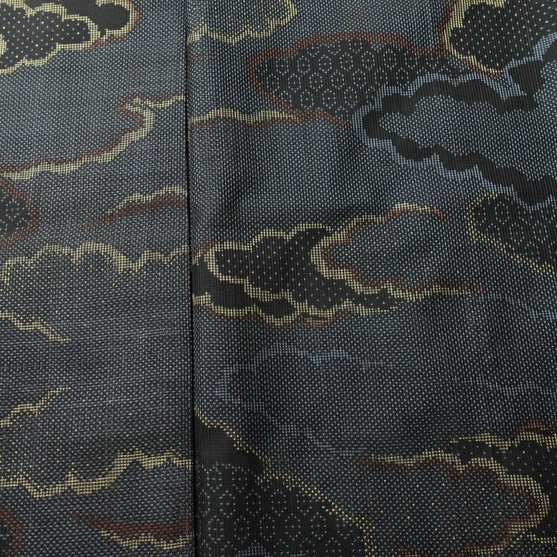 紬 正絹 雲柄 袷仕立て 身丈160.5cm 裄丈67cm リサイクル着物 着物 青・紺_画像6