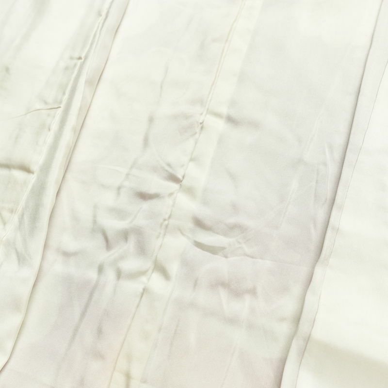 振袖 正絹 花柄 袷仕立て 身丈164cm 裄丈65.5cm リサイクル着物 着物 箔 金彩 成人式 二十歳 二十歳の集い 赤・朱_画像17