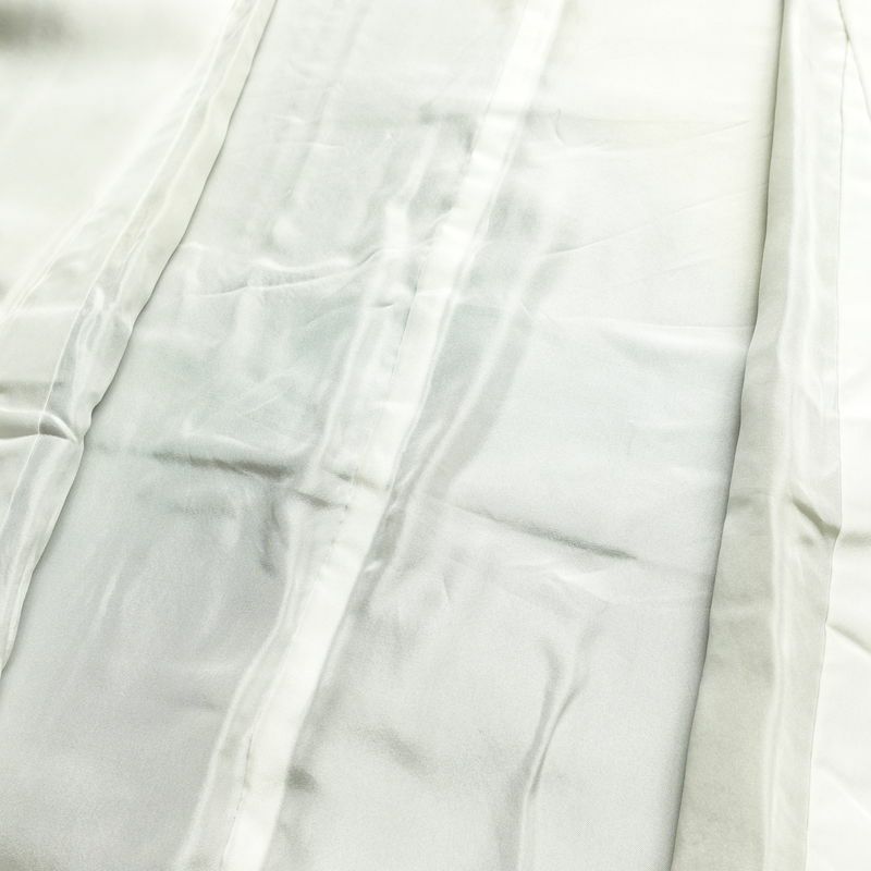 振袖 marieclaire 縮緬 正絹 花柄 袷仕立て 身丈170cm 裄丈68cm リサイクル着物 着物 成人式 二十歳 二十歳の集い モダン 桜 紫・藤色_画像17