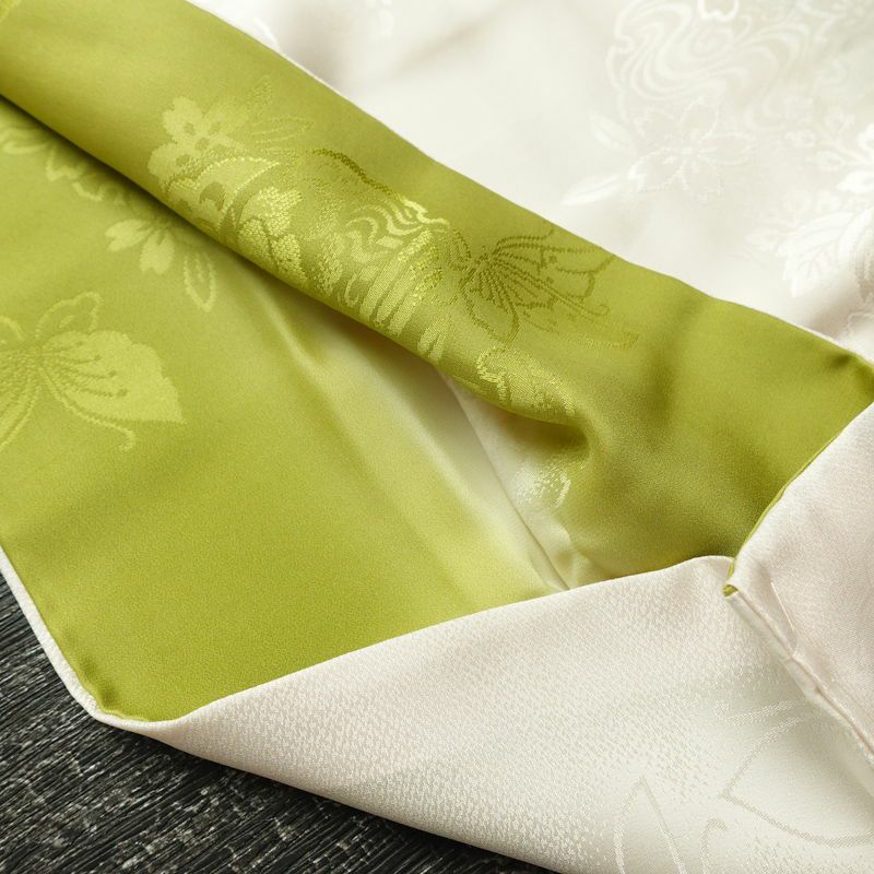 長襦袢 良品 振袖用 正絹 古典柄 袖無双・胴抜き 身丈124cm 裄丈65cm 蝶 リサイクル着物 ピンク_画像15