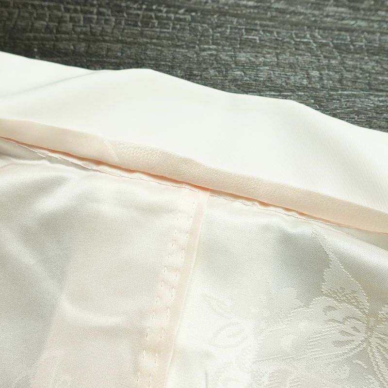 長襦袢 良品 振袖用 正絹 古典柄 袖無双・胴抜き 身丈124cm 裄丈65cm 蝶 リサイクル着物 ピンク_画像18