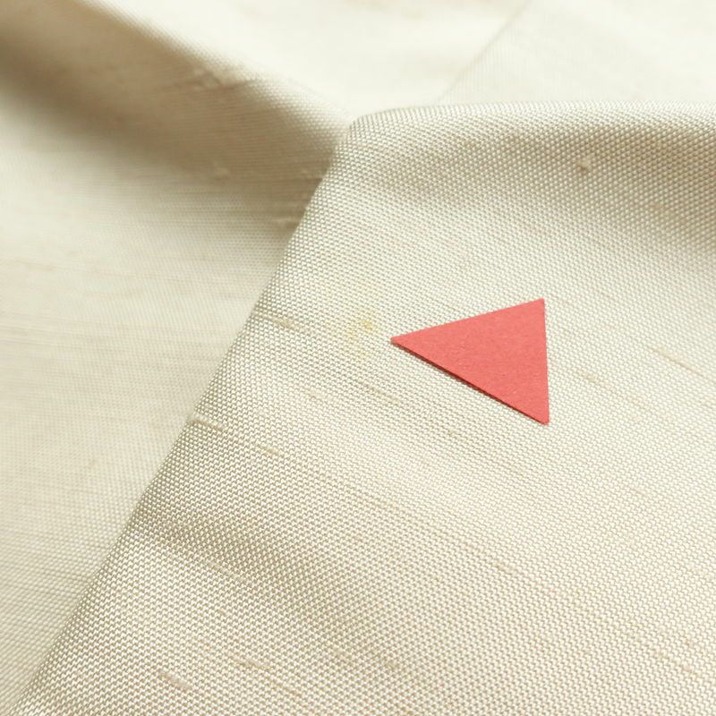 訪問着 加賀友禅 紬訪問着 元子 落款入り 正絹 花柄 袷仕立て 身丈160.5cm 裄丈68cm リサイクル着物 一部しつけ糸付き 着物 紬地 クリーム_画像18