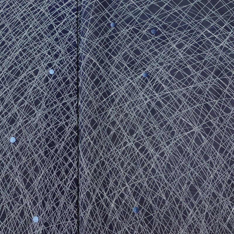 盛夏 付け下げ 絽 良品 しつけ糸付き 夏用 正絹 木の葉・植物柄 単衣仕立て 身丈163cm 裄丈68.5cm リサイクル着物 付下 着物 刺繍 薄物 青・紺_画像6