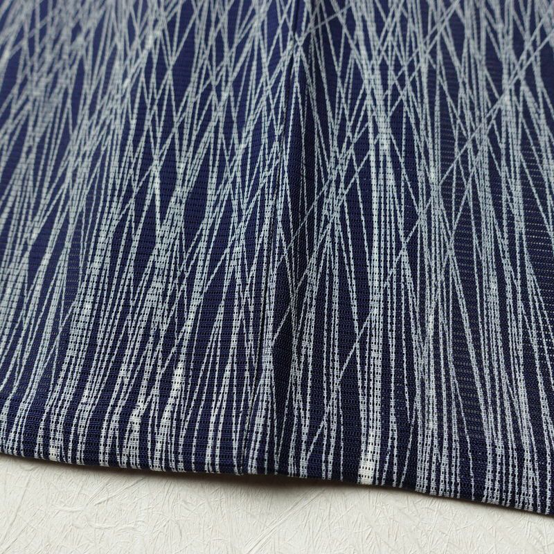 盛夏 付け下げ 絽 良品 しつけ糸付き 夏用 正絹 木の葉・植物柄 単衣仕立て 身丈163cm 裄丈68.5cm リサイクル着物 付下 着物 刺繍 薄物 青・紺_画像10