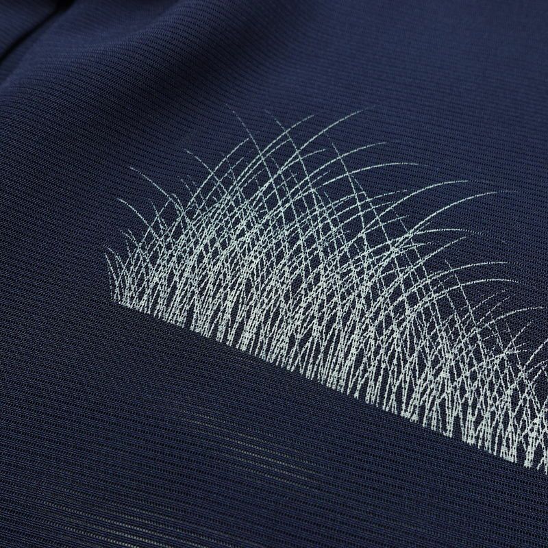 盛夏 付け下げ 絽 良品 しつけ糸付き 夏用 正絹 木の葉・植物柄 単衣仕立て 身丈163cm 裄丈68.5cm リサイクル着物 付下 着物 刺繍 薄物 青・紺_画像18