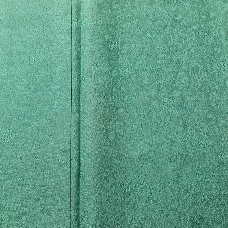 色無地 しつけ糸付き 正絹 木の葉・植物柄 袷仕立て 身丈167.5cm 裄丈67.5cm リサイクル着物 着物 緑・うぐいす色_画像6