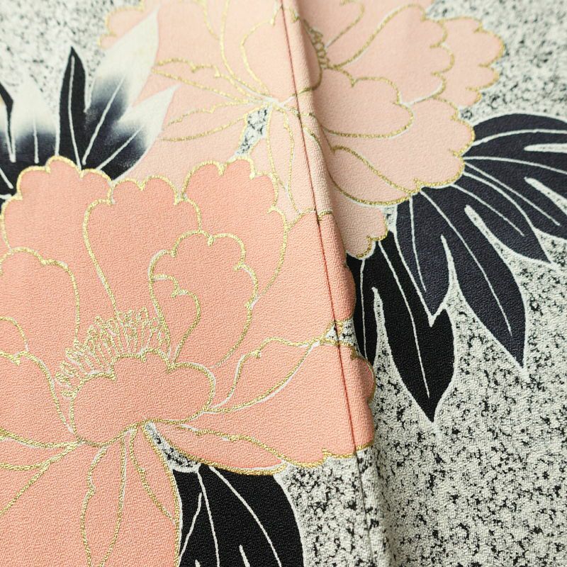 訪問着 一つ紋付き 正絹 花柄 袷仕立て 身丈167cm 裄丈66cm リサイクル着物 着物 刺繍 箔 共八掛 金彩 芍薬 菊 グレー_画像11