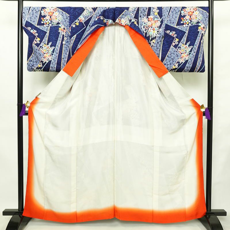 小紋 伊達衿付き 絞り 正絹 花柄 袷仕立て 身丈162cm 裄丈67.5cm リサイクル着物 着物 青・紺_画像3