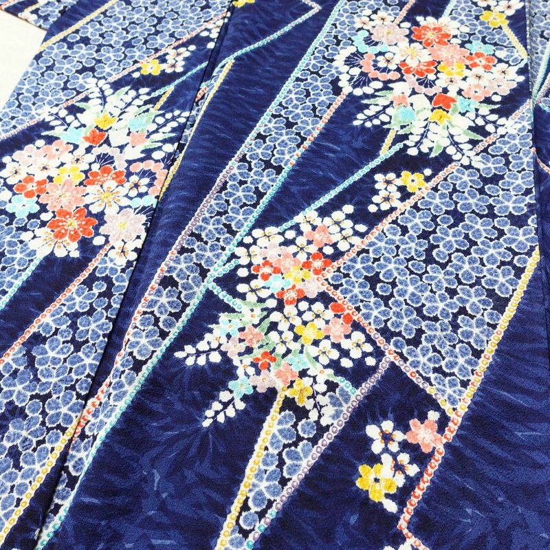 小紋 伊達衿付き 絞り 正絹 花柄 袷仕立て 身丈162cm 裄丈67.5cm リサイクル着物 着物 青・紺_画像5