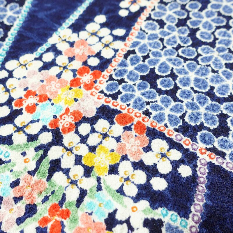 小紋 伊達衿付き 絞り 正絹 花柄 袷仕立て 身丈162cm 裄丈67.5cm リサイクル着物 着物 青・紺_画像7