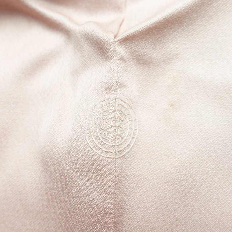 付け下げ 一つ紋付き 正絹 風景柄 袷仕立て 身丈165cm 裄丈66.5cm リサイクル着物 一部しつけ糸付き 着物 ピンク_画像12